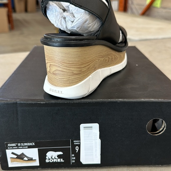 Sorel Joanie III sling back sandal - Picture 2 of 3